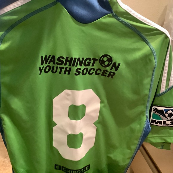 Soccer Jersey - Picture 4 of 5